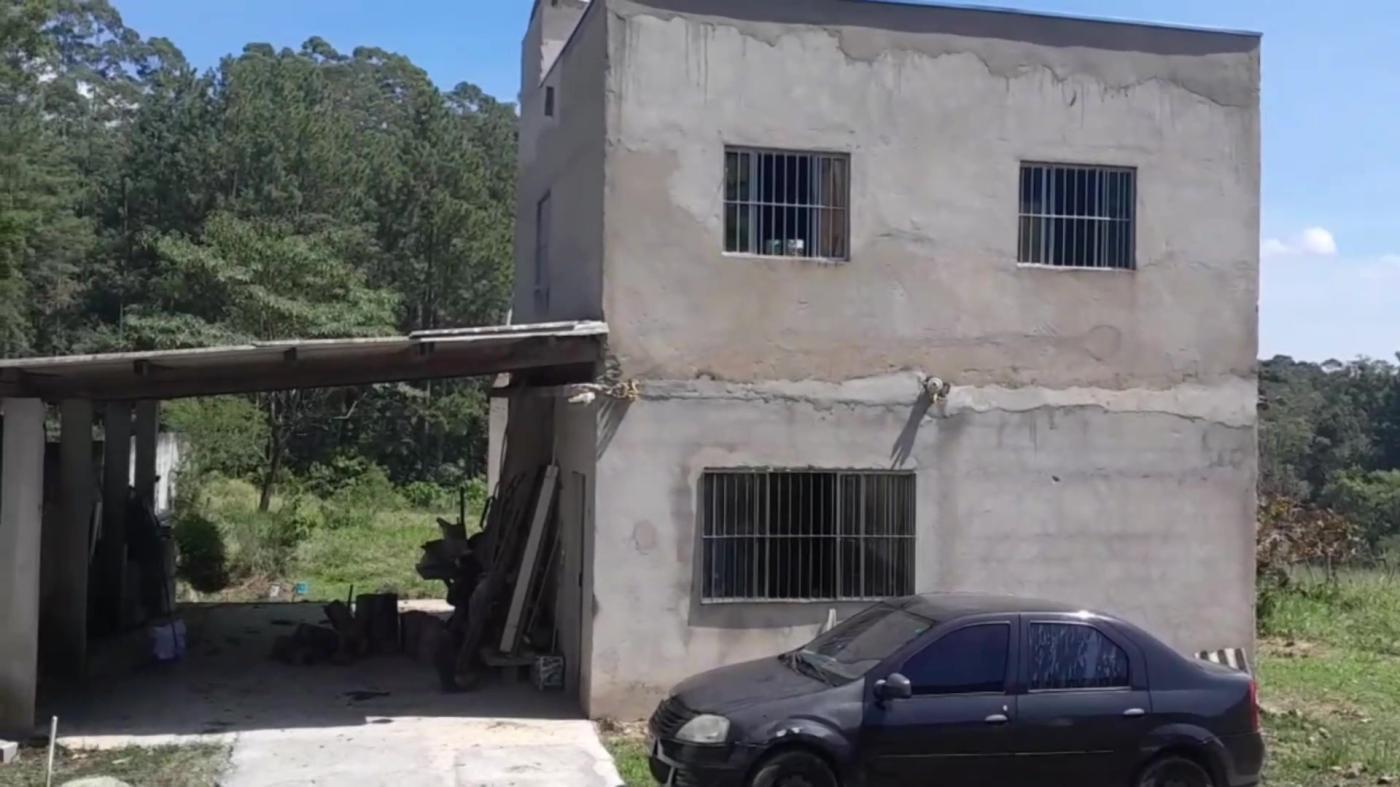 Chácara, 2 quartos, 1800 m² - Foto 2