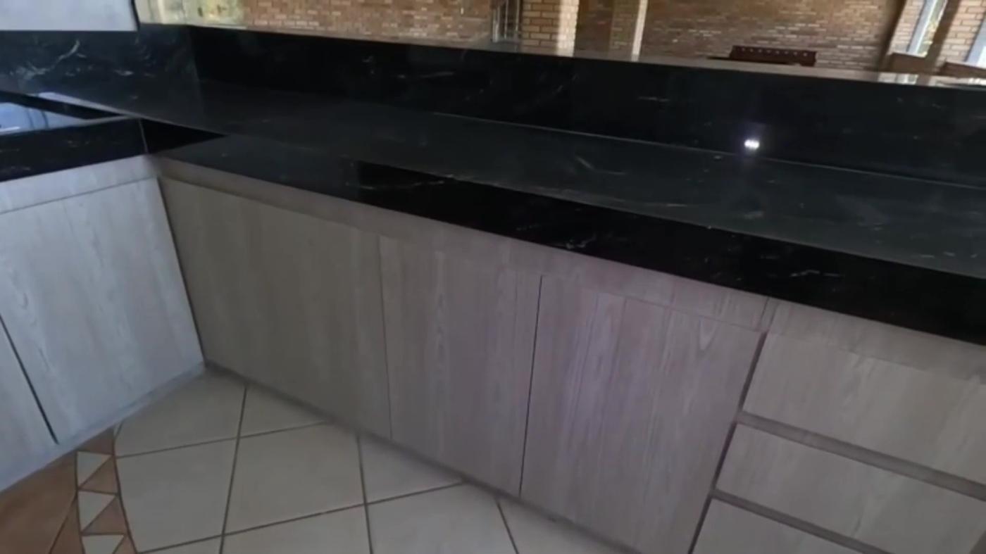 Chácara, 9 quartos, 10000 m² - Foto 11