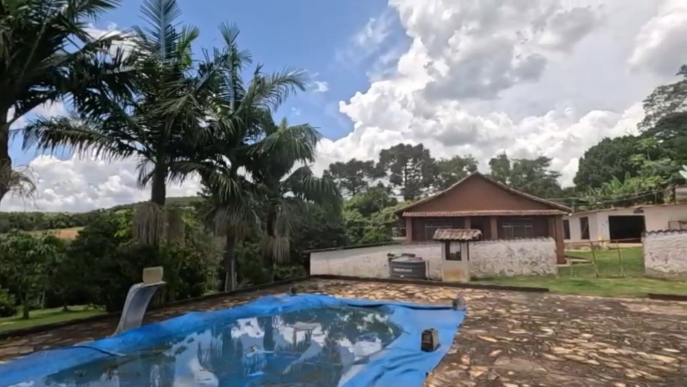 Chácara, 4 quartos, 6100 m² - Foto 2