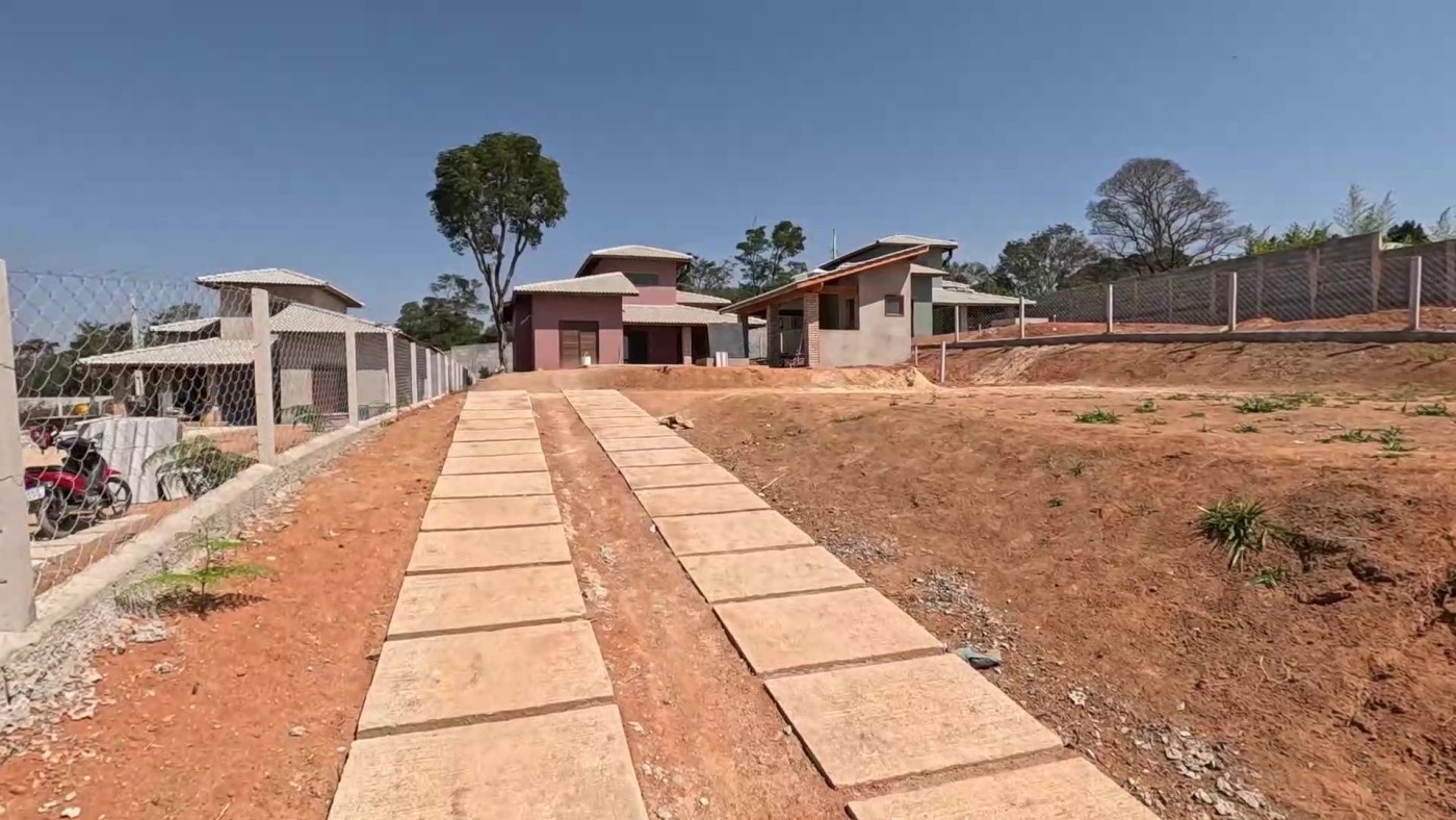 Chácara, 3 quartos, 725 m² - Foto 4