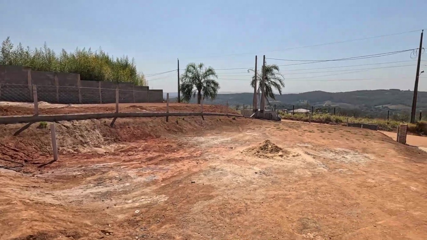 Chácara, 3 quartos, 725 m² - Foto 3