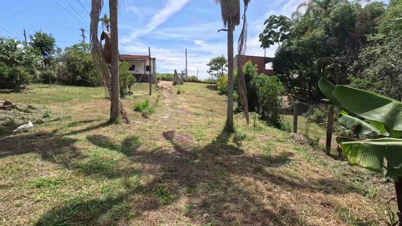 Chácara, 3 quartos, 2400 m² - Foto 4